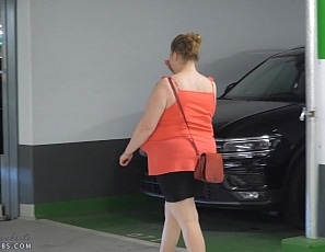 lily/videos/kgbPJGEJBDks6anUUaPVmFOfhwOrOQ4J