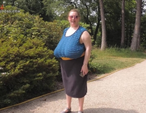 lily2/videos/_mac1NFMPaFGrQck2PlxQsegkXSXAicb